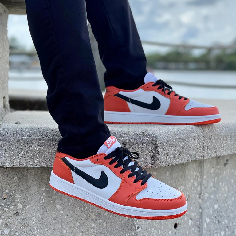 ナイキエアジョーダン1ローOG新品未使用！NIKE AIR JORDAN 1 LOW OG ...