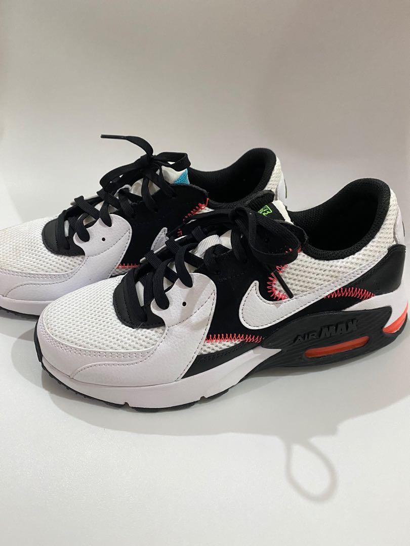 air max excee worldwide