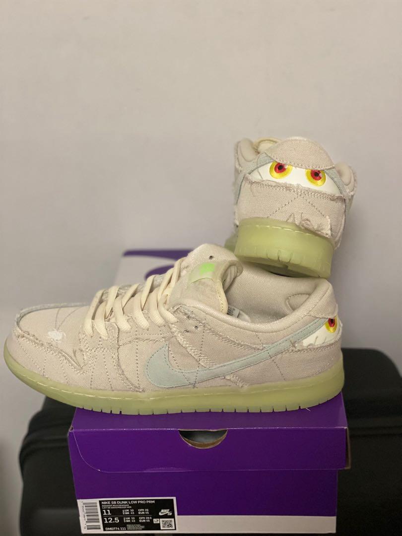 Nike mummy dunk, Men's Fashion, Footwear, Sneakers on Carousell