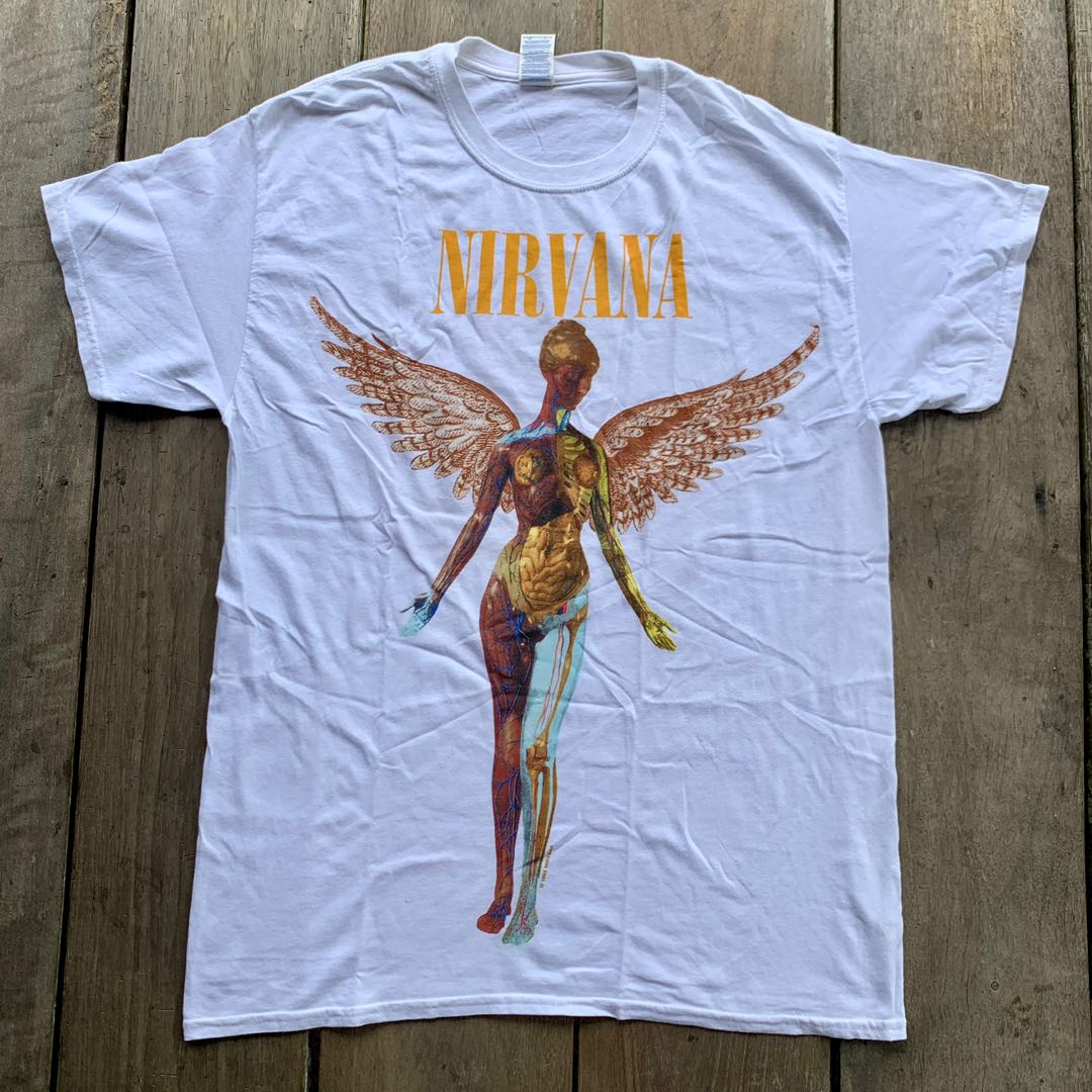 Nirvana t shirt in utero deals