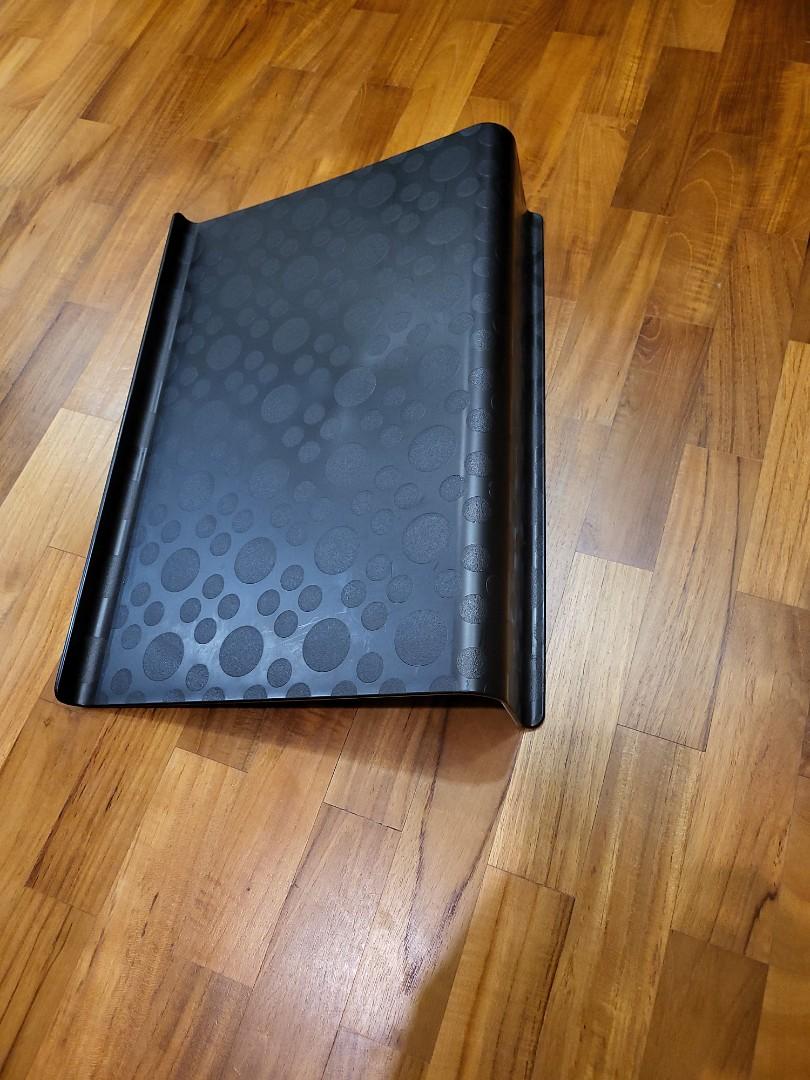 Notebook Computer Stand (Category: Other Accessories) located in Singapore. Submitted by myresort (Listing ID 1128164185, Image 2). Description: A lmost new notebook computer stand for sales? can be used for 17" and below computer, ipad and tablet..