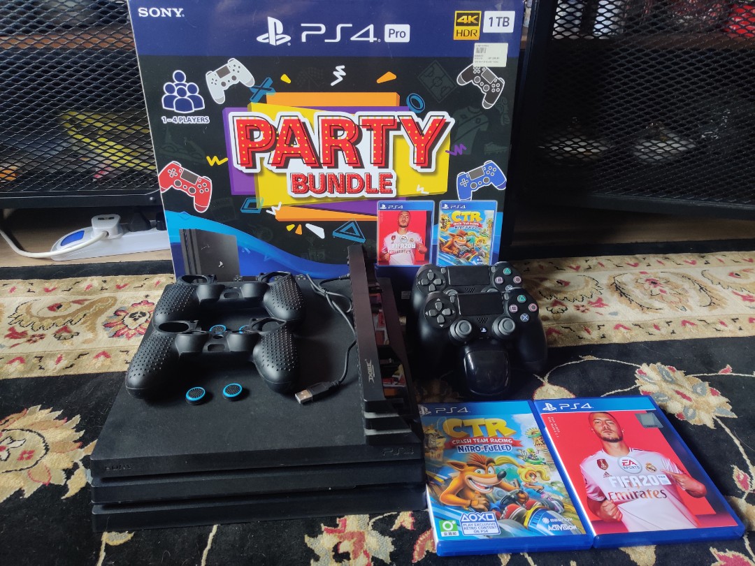Ps4 pro deals 1tb party bundle