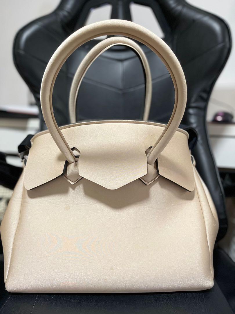 Save my bag with strap