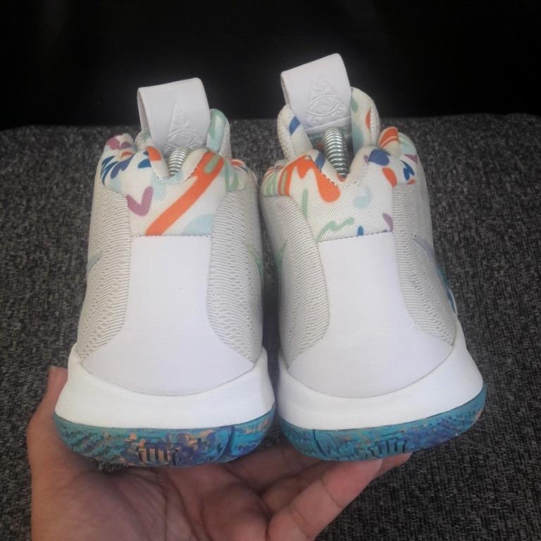 Kyrie 4 clearance 90s multicolor
