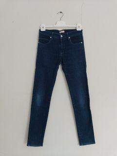 Skinny slim jeans