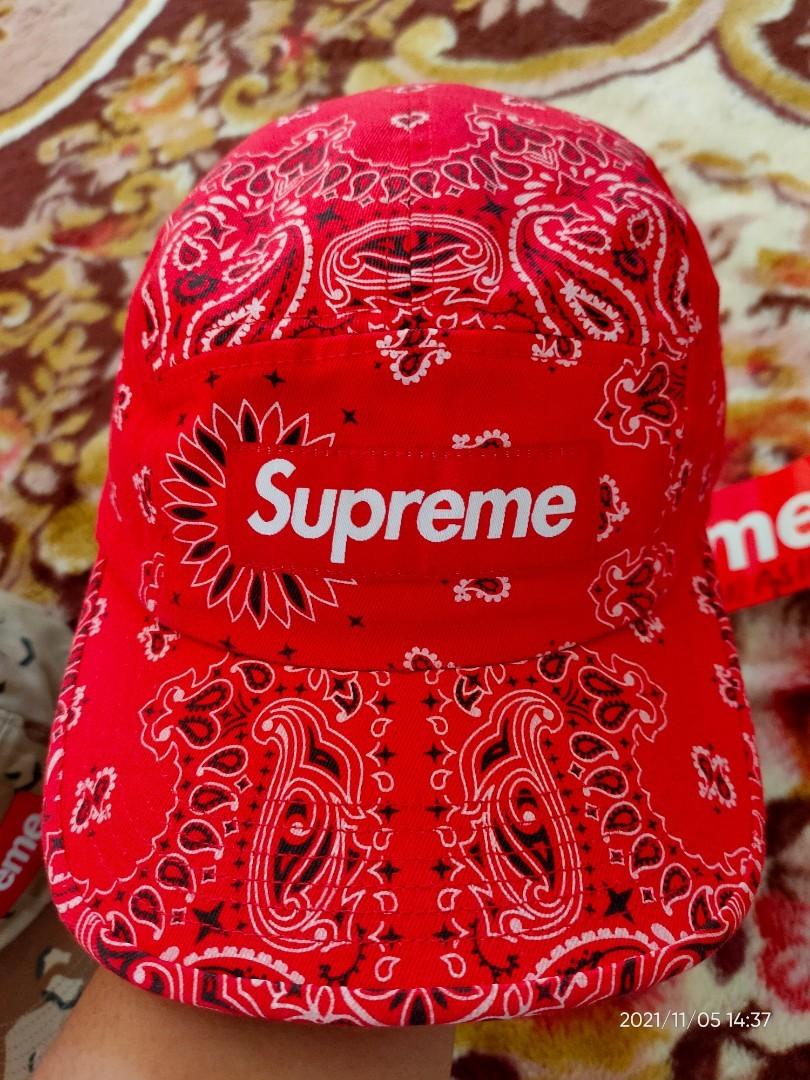Supreme top red bandana