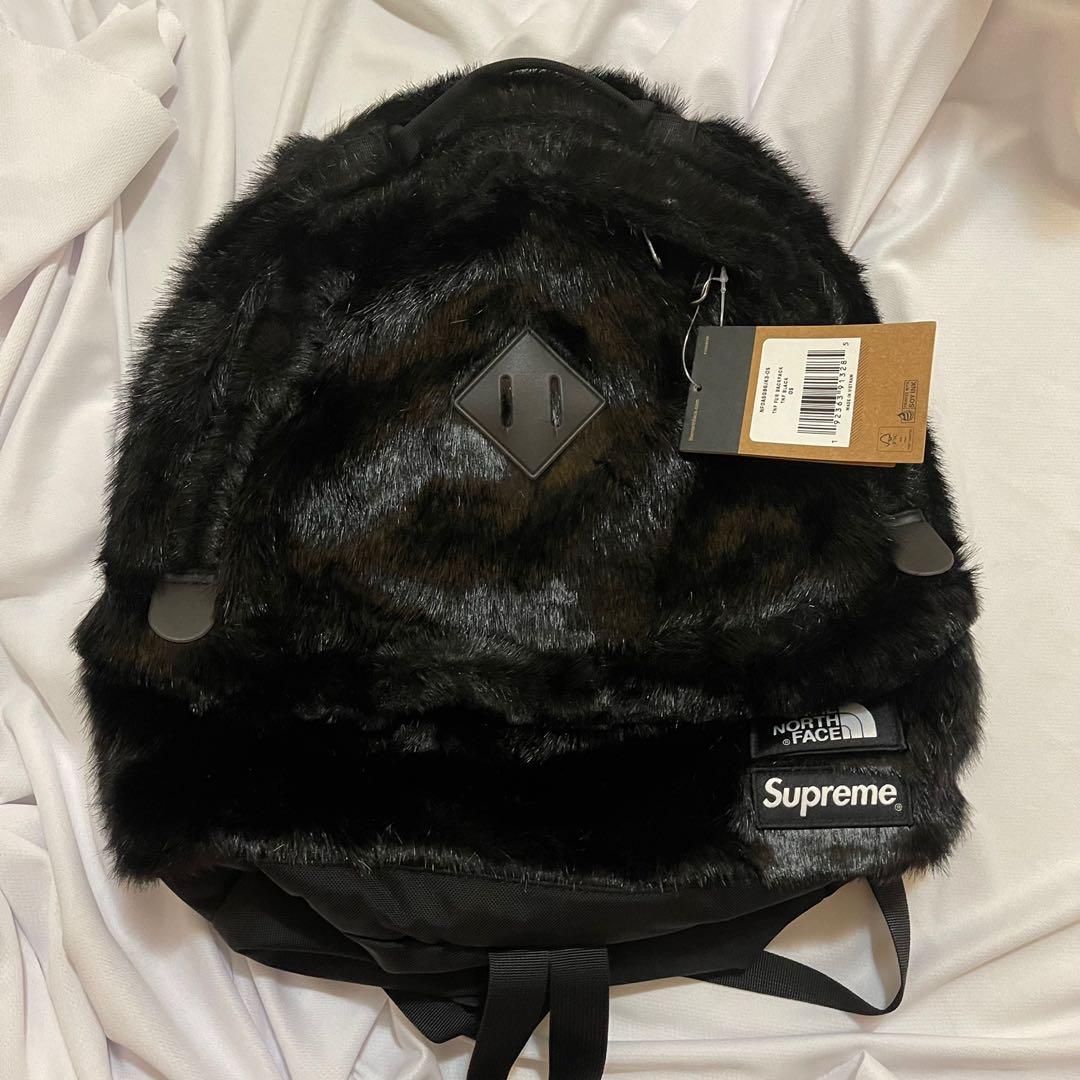 SUPREME x THE NORTH FACE FAUX FUR BACKPACK, 男裝, 袋, 背包- Carousell