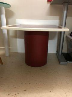 Table 69x69x50cm