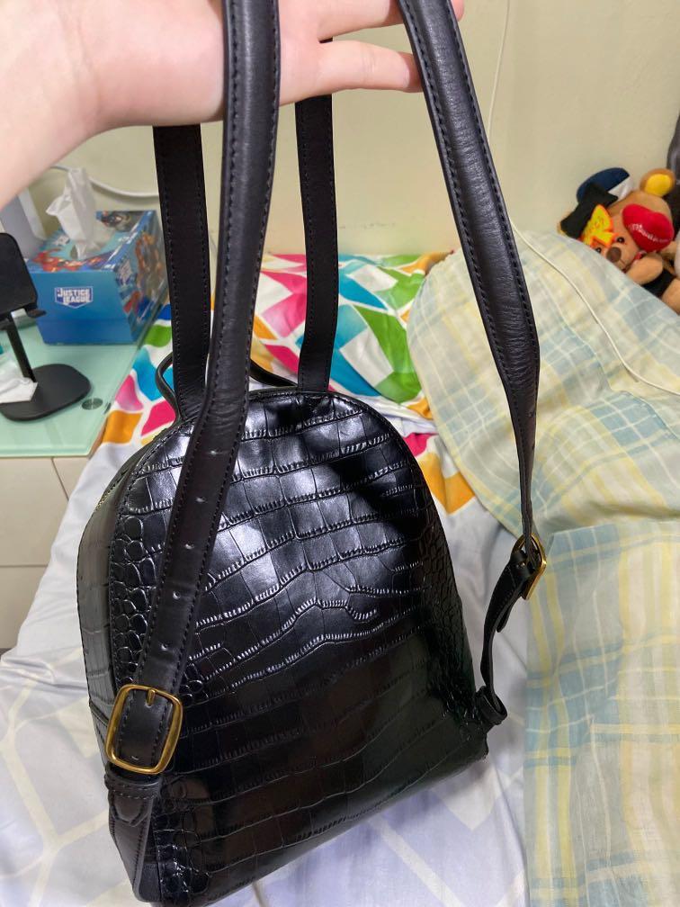 Tory Burch Croc effect backpacks, Women's Fashion, Bags & Wallets, Backpacks  on Carousell