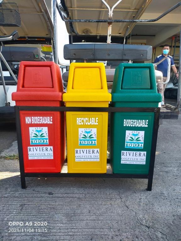 TRASH BIN PLASTIC SEGREGATION, Furniture & Home Living, Cleaning