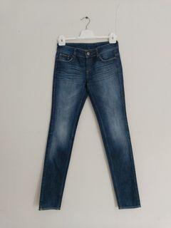 Uniqlo skinny jeans