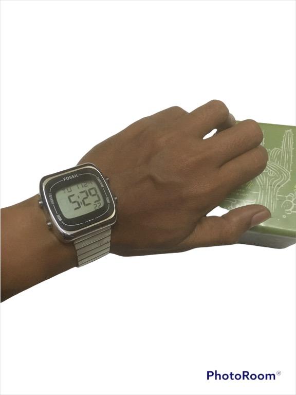 Fossil rutherford top digital