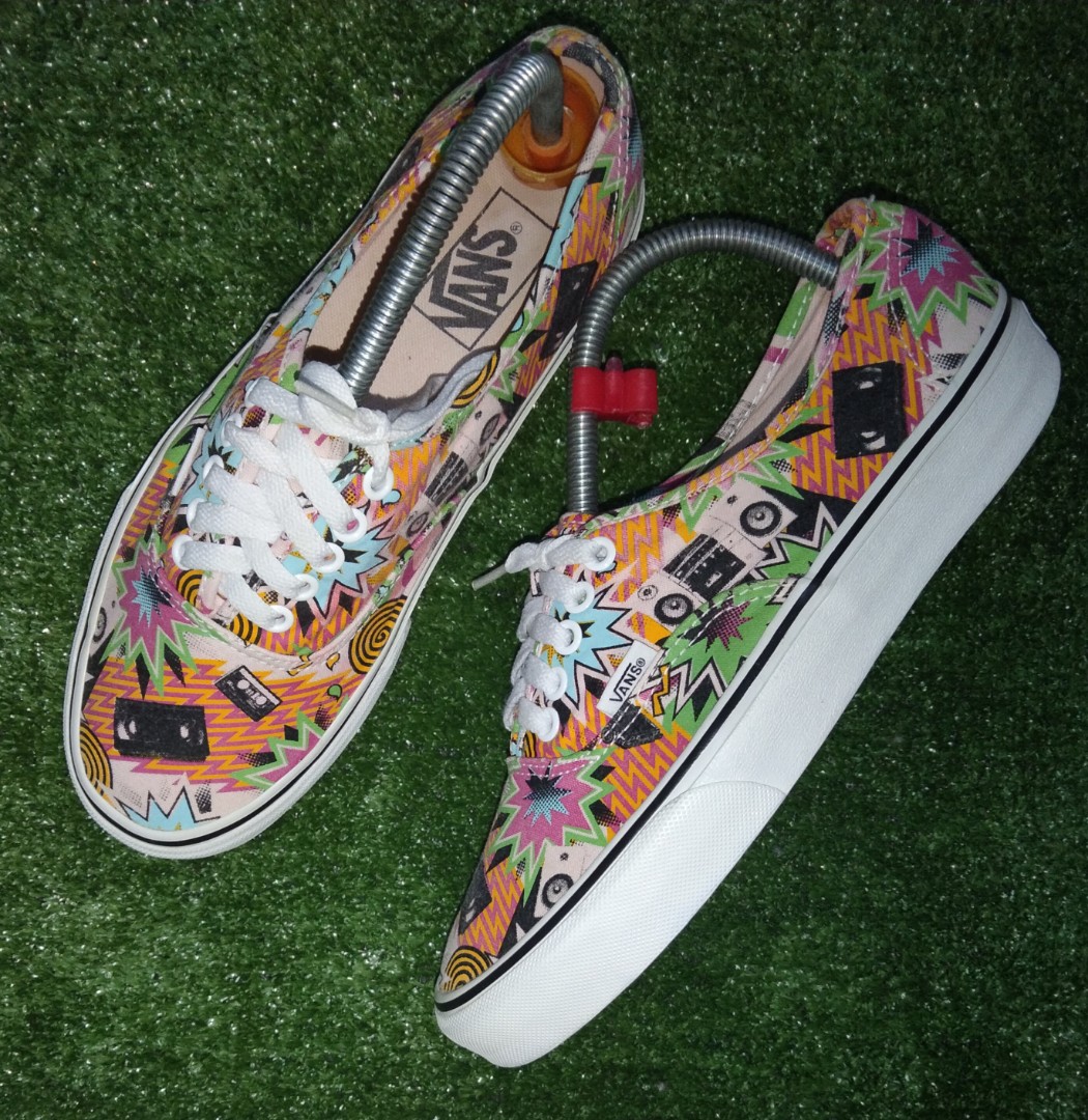 VANS rare Authentic Men s Fashion Footwear Sneakers on Carousell