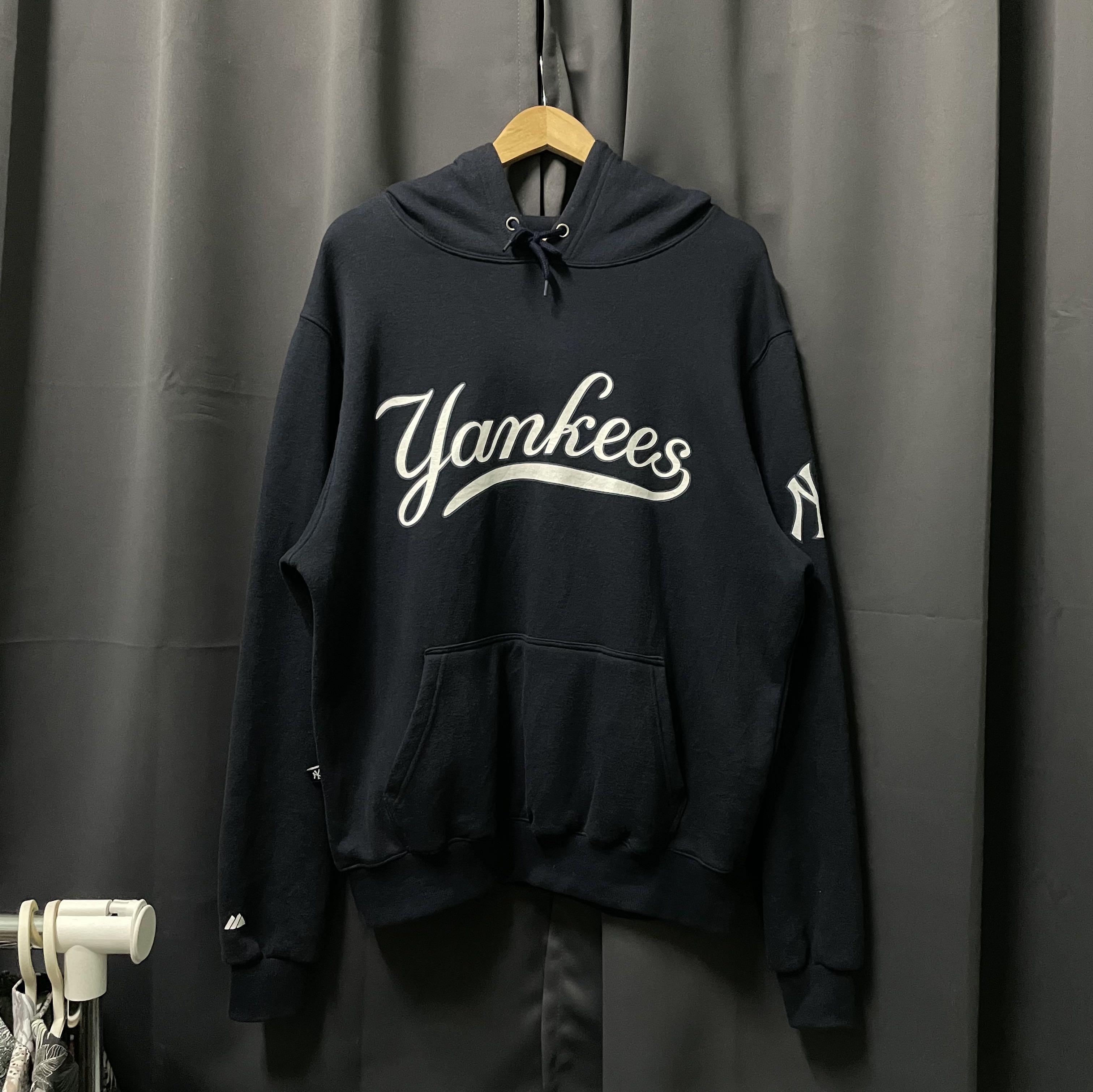 New York Yankees Jacket, Men's Fashion, Tops & Sets, Hoodies on Carousell