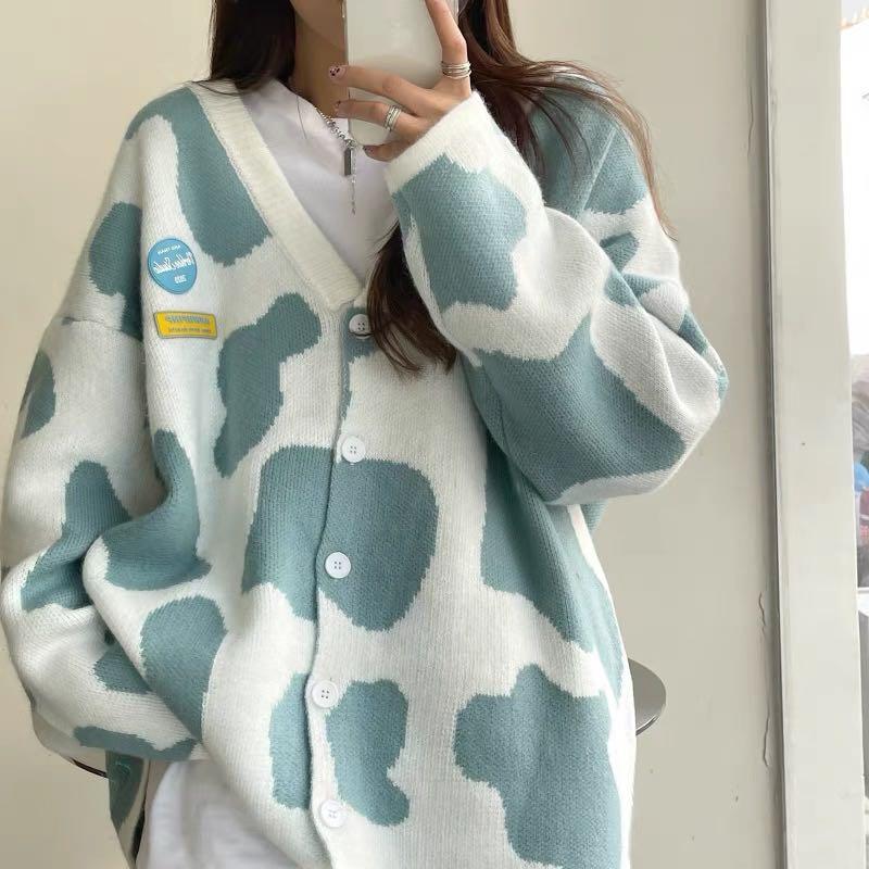 1739 tumblr basic ulzzang cow print button down v neck oversized y2k retro  vintage knitwear cardigan, Women's Fashion, Coats, Jackets and Outerwear on  Carousell