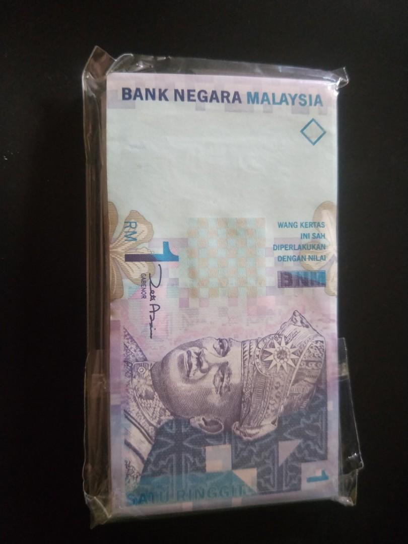 $1 stack (Category: Currency) located in Singapore. Submitted by alantang1674 (Listing ID 1128359788, Image 1). Description: .