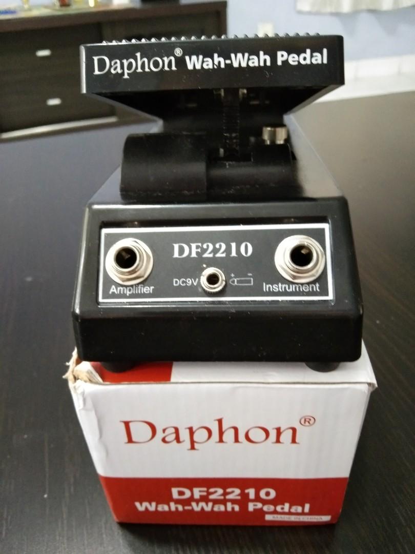 2 Guitar Pedals Kokko Mini Booster + Daphon Wah Wah Pedal, Hobbies