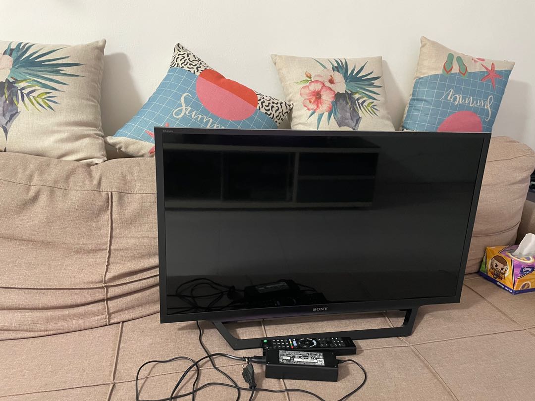 30 Inch Smart TV TV Home Appliances TV Entertainment TV On Carousell