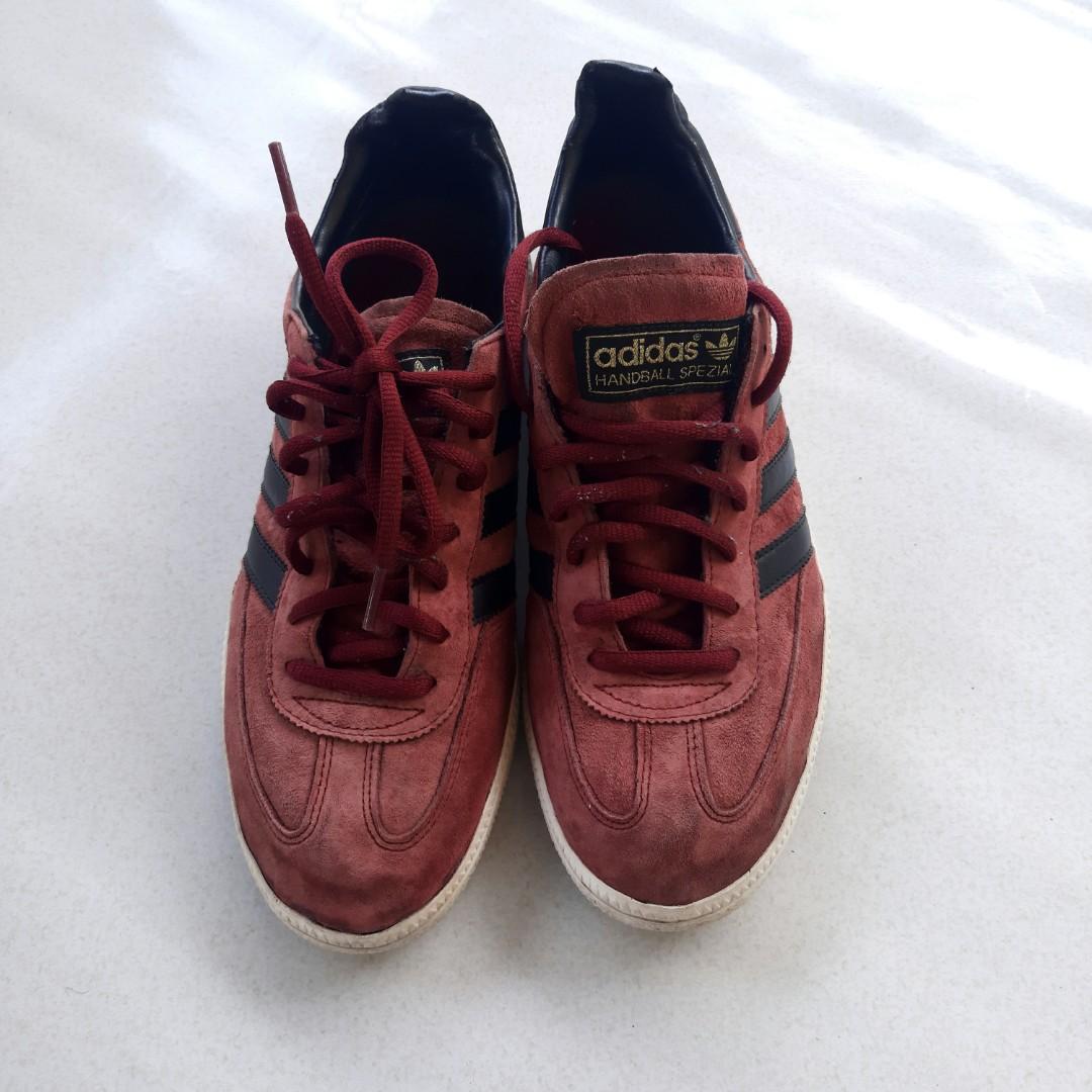 Adidas Spezial Handball Maroon 42, Fesyen Pria, Sepatu , Sneakers di  Carousell