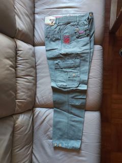 （分類：）位於 。 由 chan12_ 提交（商品編號 1128445173，圖片 1）。簡介： 。