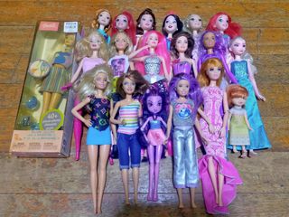 (Category: ) located in . Submitted by barbies.for.less (Listing ID 1128503705, Image 1). Description: .