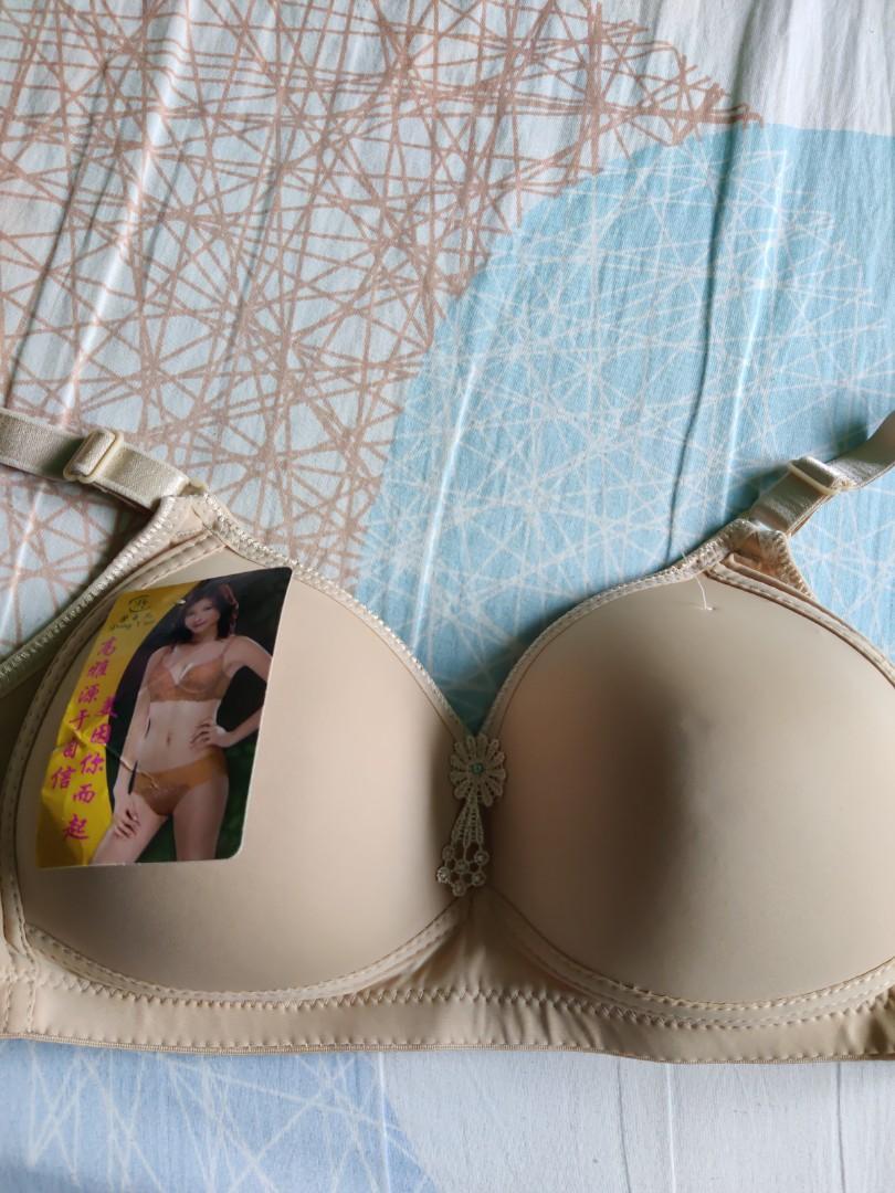 Nude Bra - c cup, Women's Fashion, New Undergarments & Loungewear on  Carousell