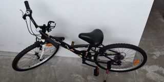 (Category: ) located in . Submitted by gridtone (Listing ID 1128403055, Image 1). Description: .