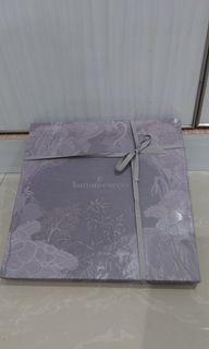 Buttonscarves Nusantara series