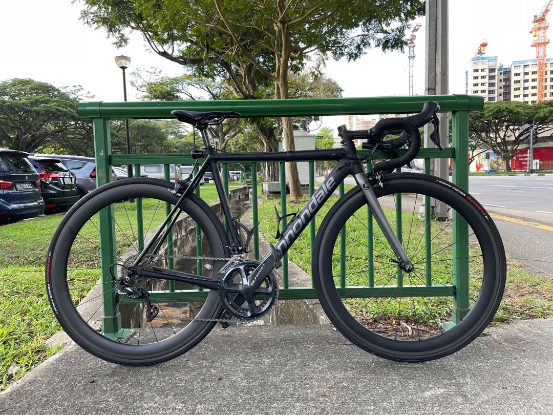 CANNONDALE CAAD 12 ULTEGRA R8000 CARBON WHEELSET Sports
