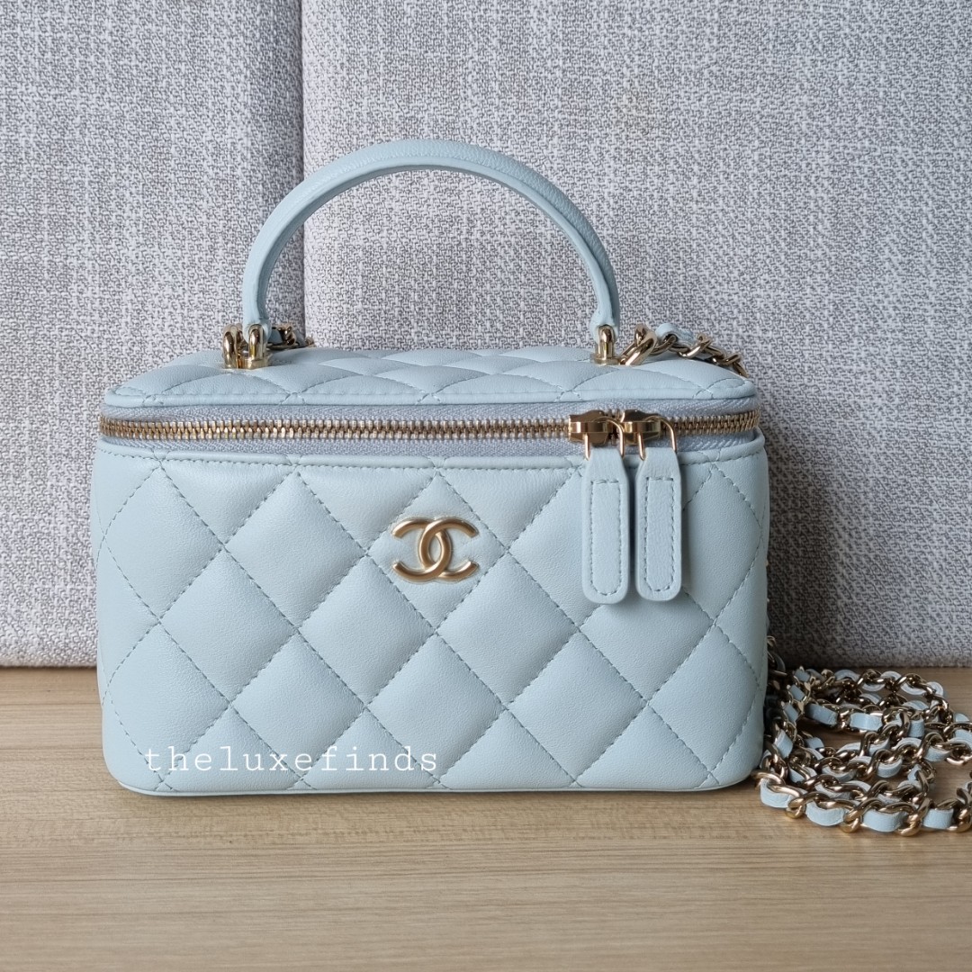 CHANEL MINI VANITY ROSE CAVIAR, Luxury, Bags & Wallets on Carousell