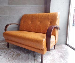 Courbet Sofa B-COMPANY Japanese bland