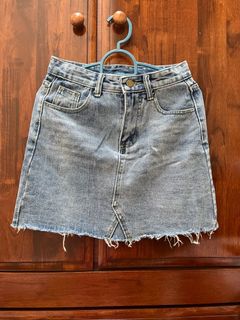 (Category: ) located in . Submitted by nicpreloved (Listing ID 1128391503, Image 1). Description: .