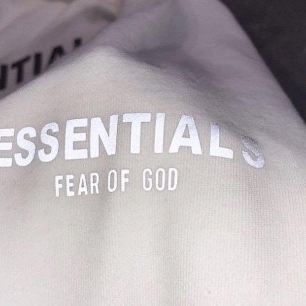 ESSENTIALS FOG Hoodie (Category: Hoodies) located in Subic. Submitted by litkultureph (Listing ID 1128436342, Image 3). Description: ESSENTIALS Fear of God Applique Hoodie 🔥 (In stocks) PHP 2,850 each (Free Shipping) available in: WHITE, Apricot, Gray, Black, Khaki Pre-order 1-2 weeks ETA MOP: Gcash/Palawan Express only Payment First J&T express nationwide shipping 🇵🇭 Dm us to inquire/order.