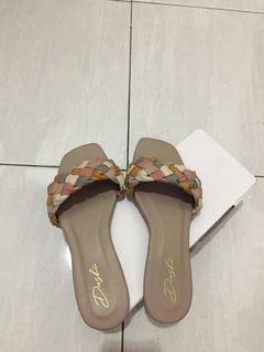 Flat sandals / sendal teplek