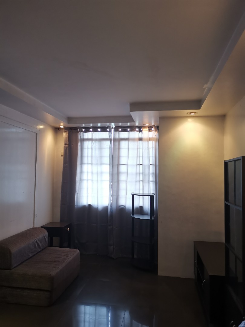For Rent 30sqm Unit at Sunny Villas, East Fairview, Property, Rentals