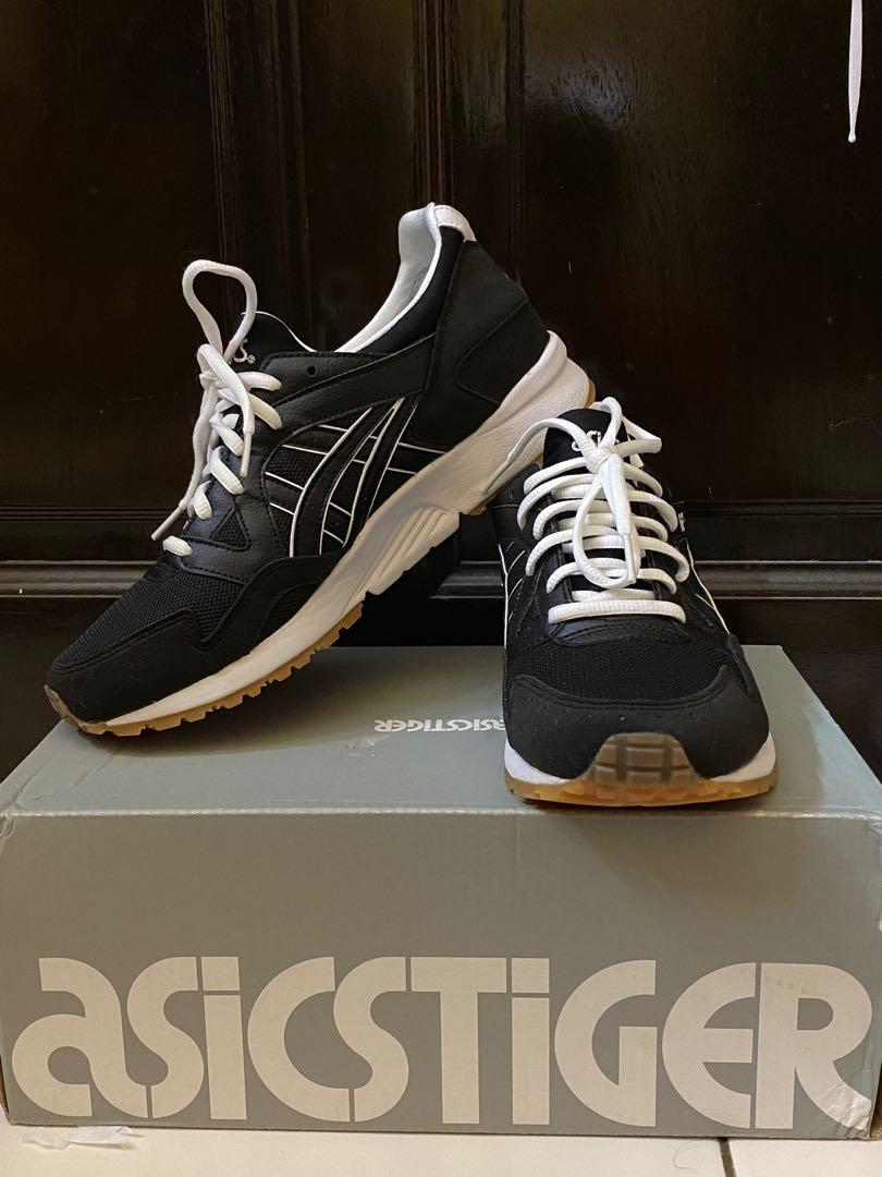 Gel Lyte V Asics Tiger Black Men S Fashion Footwear Sneakers On Carousell