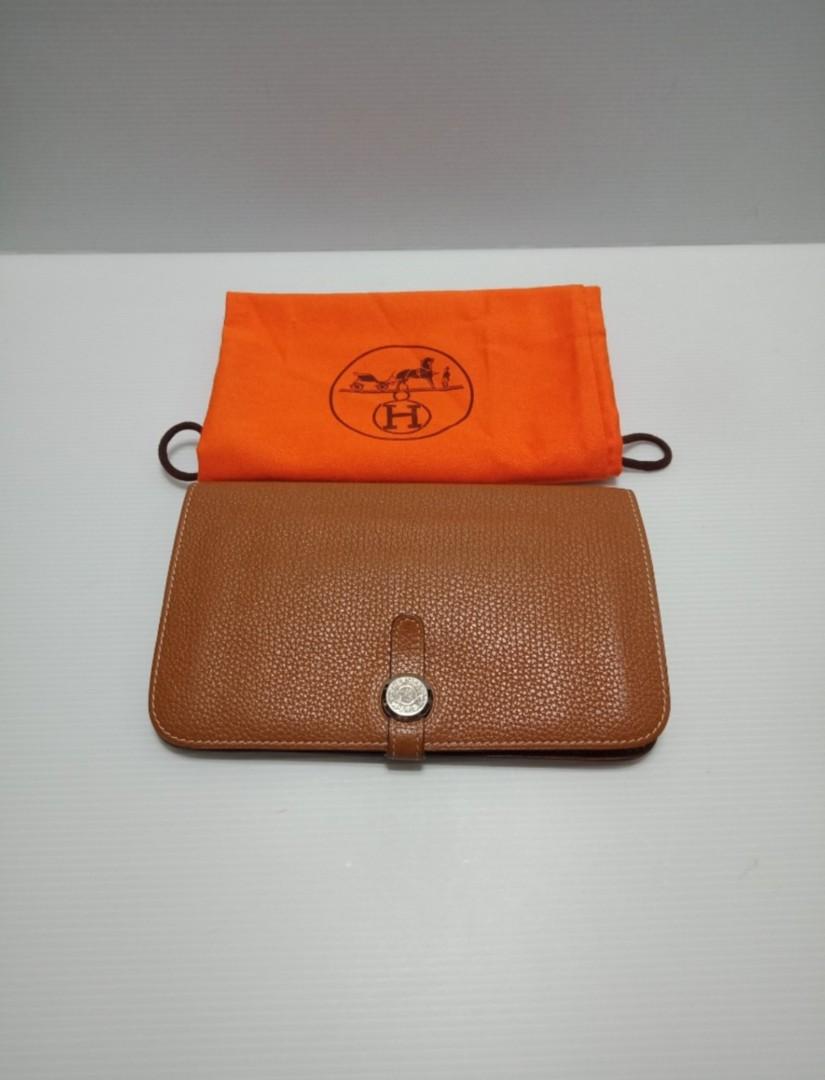 harga hermes wallet