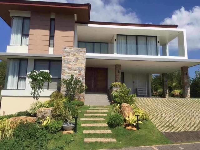 House And Lot In Parkway Vistas Anvaya Cove Morong Bataan For Sale Property For Sale House Lot On Carousell