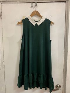 (Category: ) located in . Submitted by cee_wardrobe (Listing ID 1128409429, Image 1). Description: .