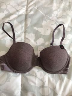 (Category: ) located in . Submitted by leemdli (Listing ID 1128371100, Image 1). Description: .