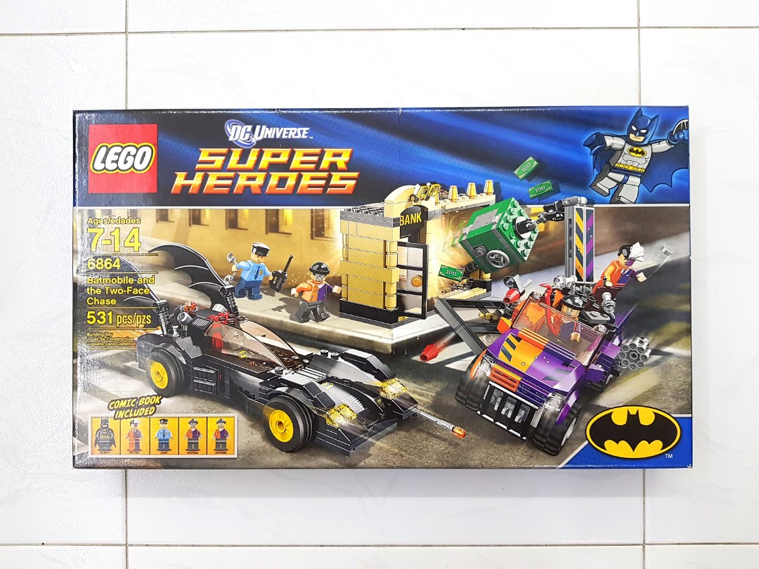 Lego shop batmobile 2012