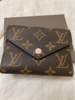 （分類：）位於 。 由 mandyau11 提交（商品編號 1128347002，圖片 1）。簡介： 。