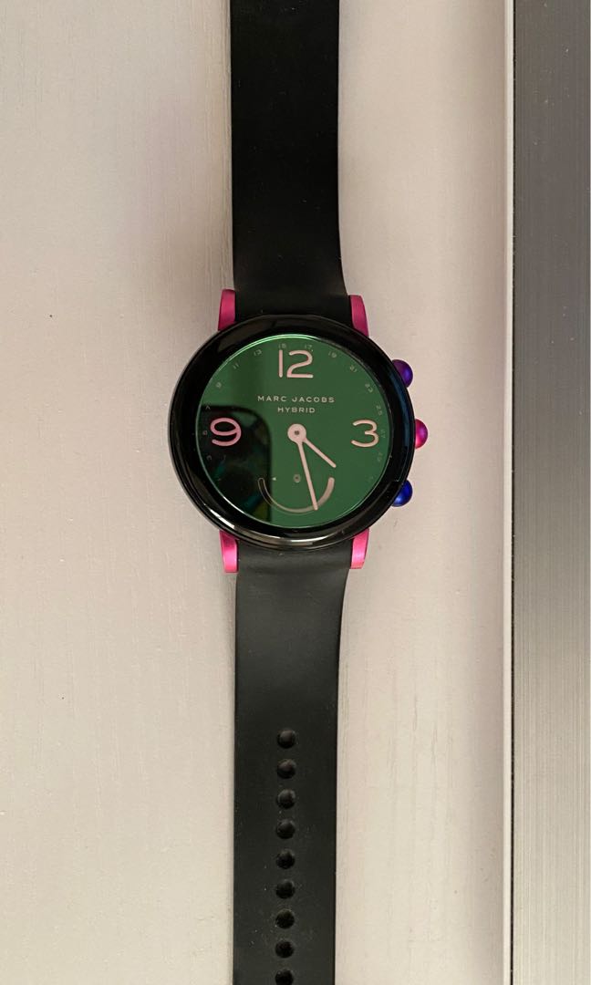 marc jacobs hybrid watch review
