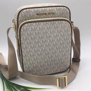 michael kors jet set travel crossbody bag