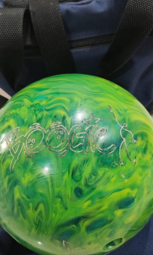 Mint condition AMF lime Green Bowling ball, Sports Equipment, Sports