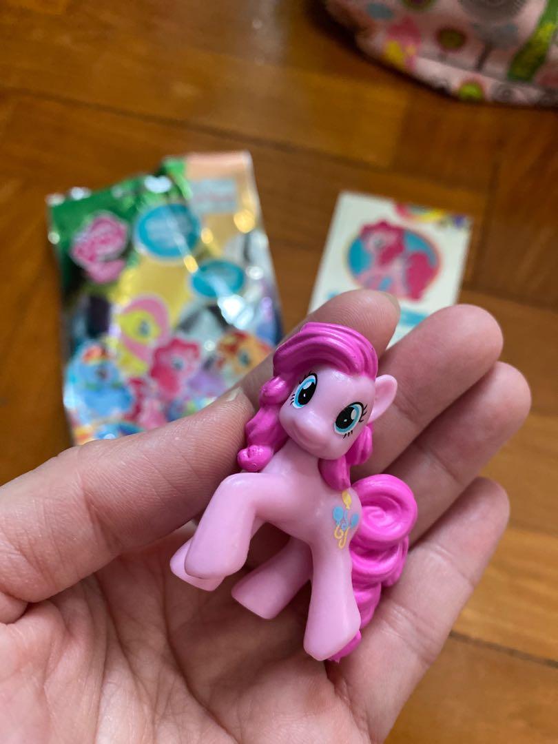 Figurine pinkie pie shop