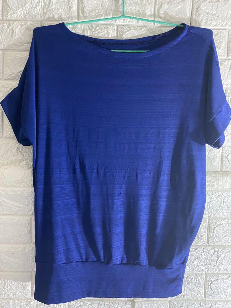 Navy blue top, Women's Fashion, Tops, Others Tops on Carousell