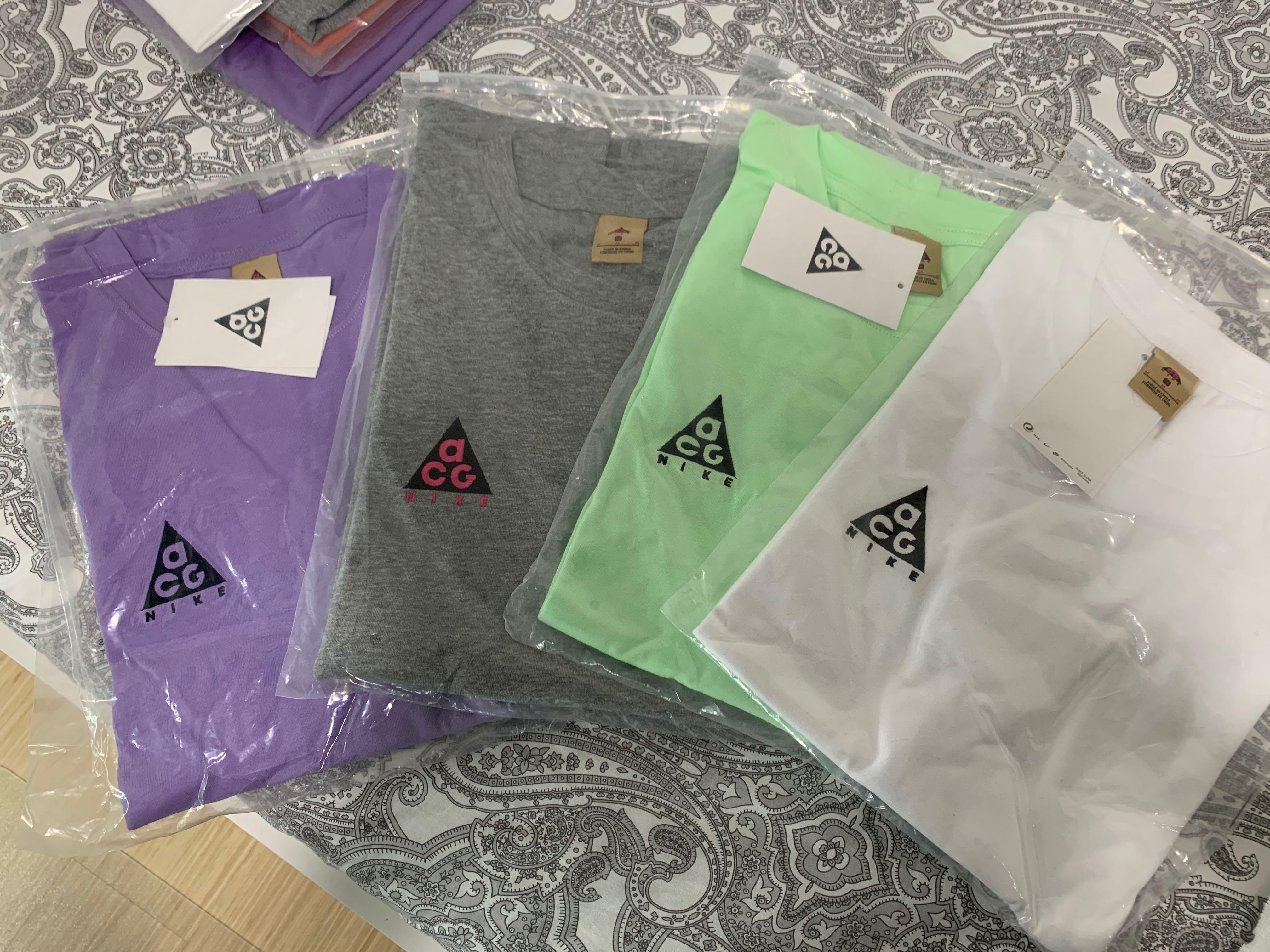 NIKE ACG T-Shirt, Men's Fashion, Tops 