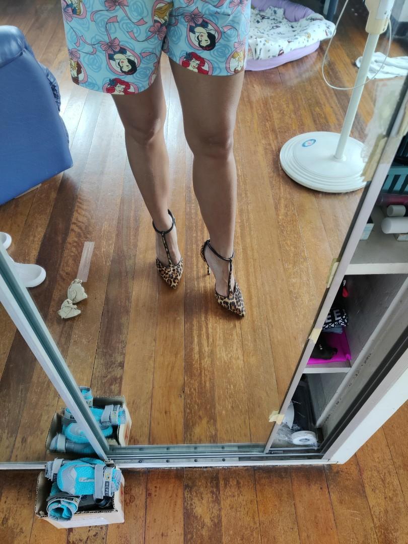 Nine west strappy pumps cheap