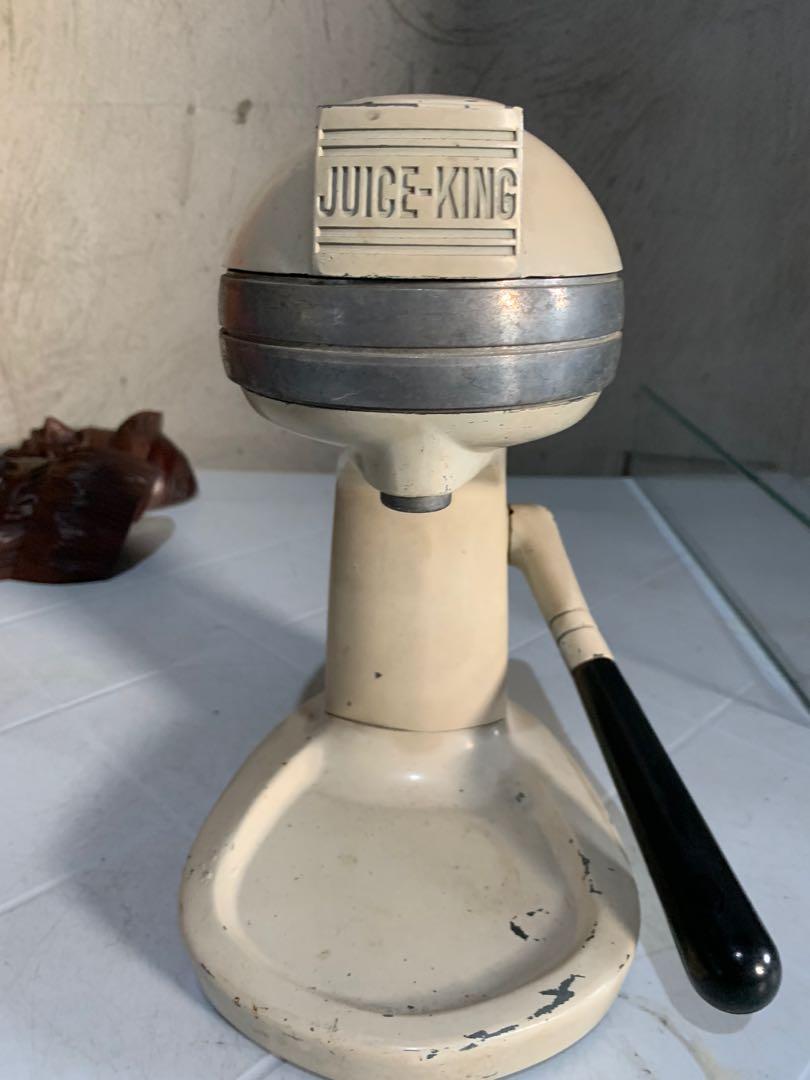 Old Juice-King Fruit Juicer (Category: Juicers, Blenders & Grinders) located in Mandaue City. Submitted by james52 (Listing ID 1128501400, Image 1). Description: Please text me at 0932-416-1233. This is quite heavy.